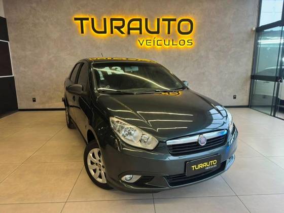 FIAT GRAND SIENA 1.4 MPI ATTRACTIVE 8V FLEX 4P MANUAL FIAT GRAND SIENA 1.4 MPI ATTRACTIVE 8V FLEX 4P MANUAL